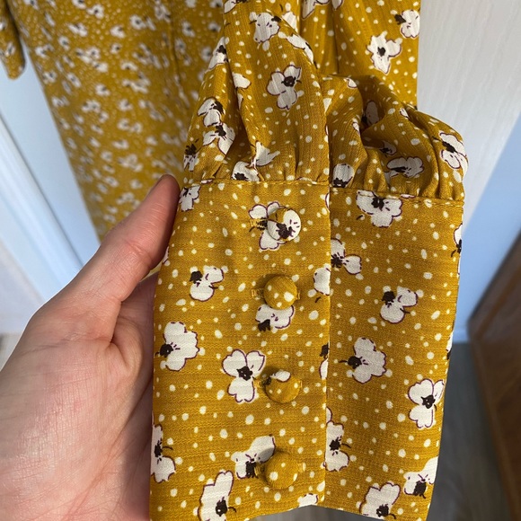 Tie neck mustard yellow floral long sleeved maxi dress - Picture 10 of 10